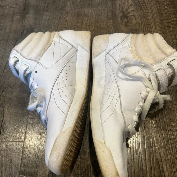 Reebok Freestyle Hi Sneakers - Picture 12 of 13